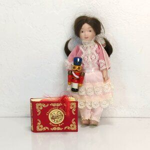 American Girl Pleasant Company Samantha Christmas Doll & Music Box Set